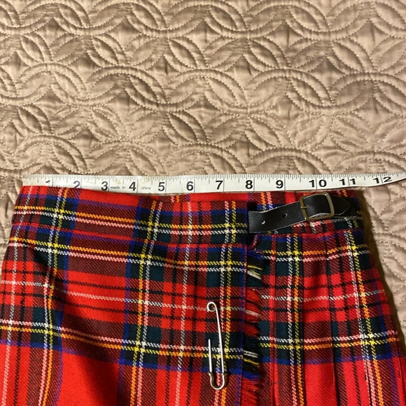 Real Scottish Kilt, size “10 yrs” - Picture 7 of 8